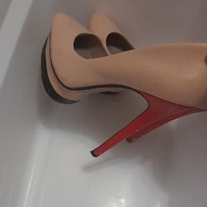 ZARA Elegant  Tan High Heels